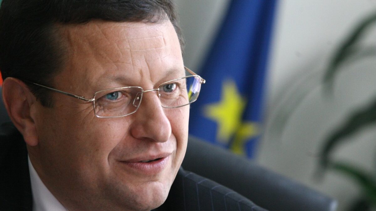 Веселин Божков Веселин Божков