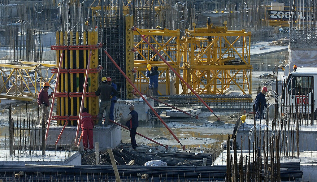 Строителството бележи спад от 12.4% за година