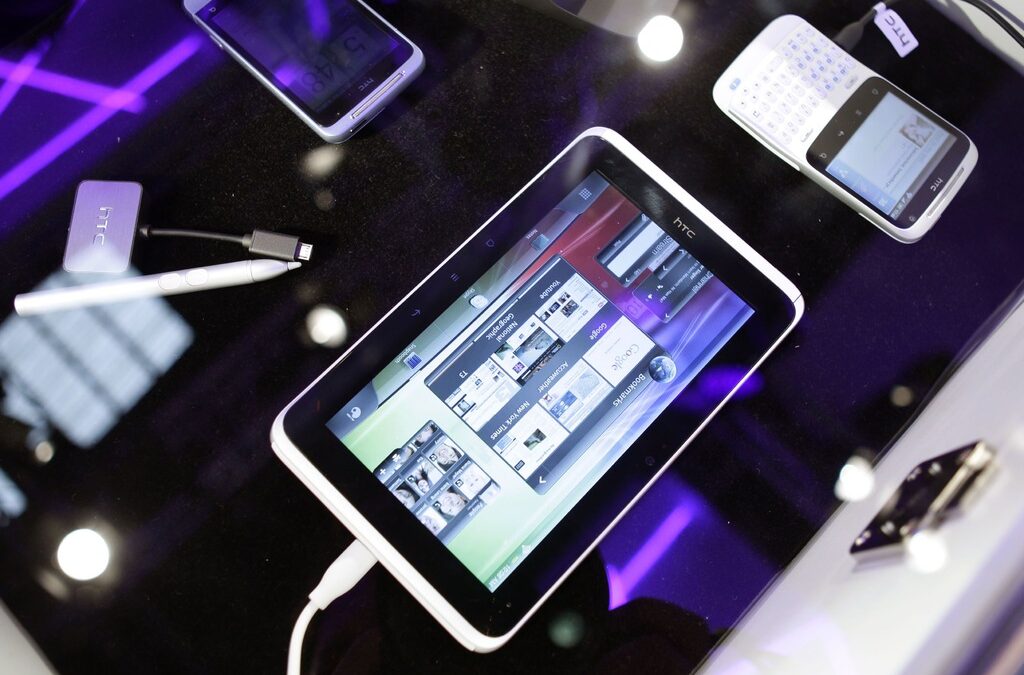 Таблетът на HTC Flyer ще е първият от новото поколение Android устройства, представени на Mobile World Congress в Барселона Таблетът на HTC Flyer ще е първият от новото поколение Android устройства, представени на Mobile World Congress в Барселона