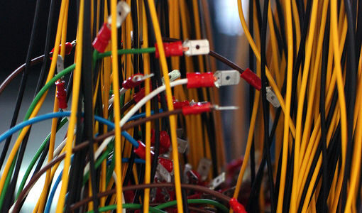 Кабелният оператор Blizoo е привличал незаконно клиенти