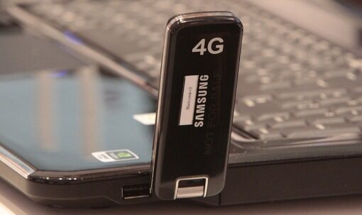 Vodafone съвместно с Ericsson демонстрира предаване на HD видео през LTE мрежа. За целите на демонстрацията на живо е предоставена връзка от 100 Mbps.