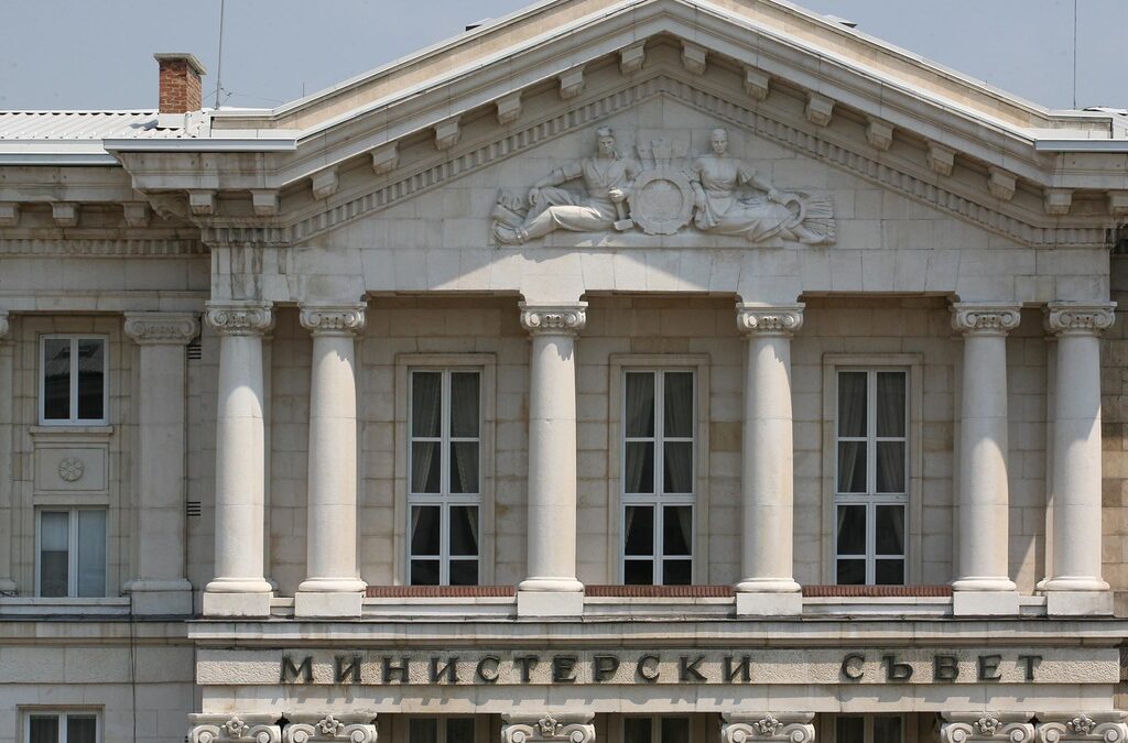 Ирена Узунова е новият управител на област Хасково Ирена Узунова е новият управител на област Хасково