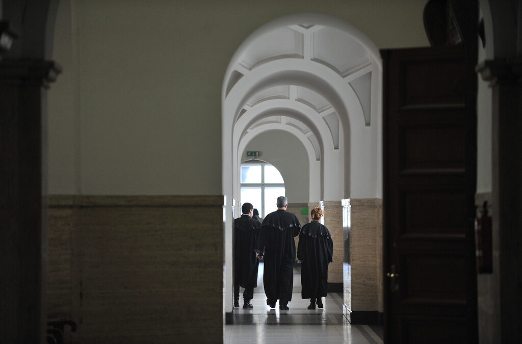 Първи работен ден за спецсъда и спецпрокуратурата