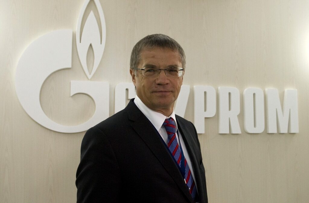 Александър Медведев, заместник-изпълнителен директор на "Газпром", обясни, че разчетите на компанията са при 90 долара за барел цена на петрола
