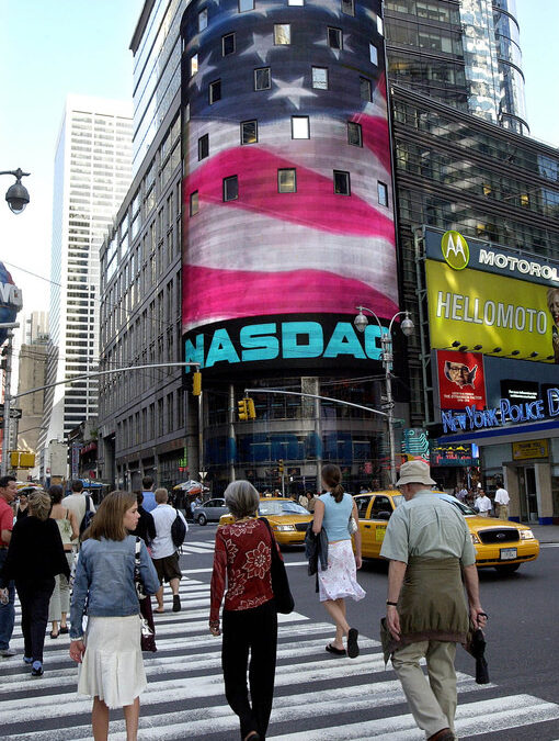 Лондонската фондова борса очаква предложение за сливане от  Nasdaq OMX