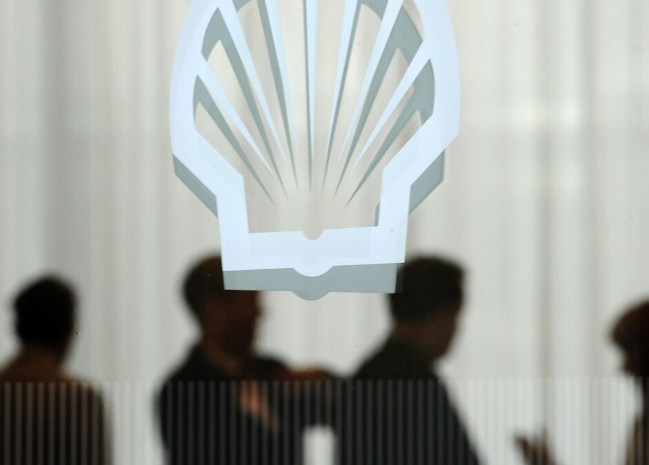 Успешни проекти и скъпият петрол вдигнаха печалбата на Shell с 56%
