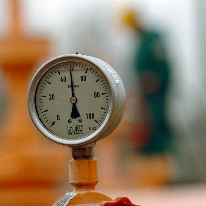 Енергийният регулатор търси доставчици на природен газ за Троян и Габрово Енергийният регулатор търси доставчици на природен газ за Троян и Габрово