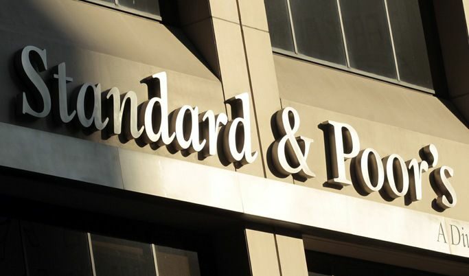 S&P свали оценките на банки заради промяна на критериите