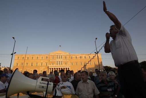 Протестите на гърците срещу антикризисните мерки на правителството са ежедневие в южната ни съседка.<br />