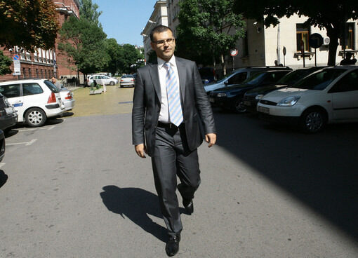 Финансовият министър Симеон Дянков заяви, че спортът, културата и образованието ще получат повече средства през следващата година, спрямо тази.<br /> Финансовият министър Симеон Дянков заяви, че спортът, културата и образованието ще получат повече средства през следващата година, спрямо тази.<br />