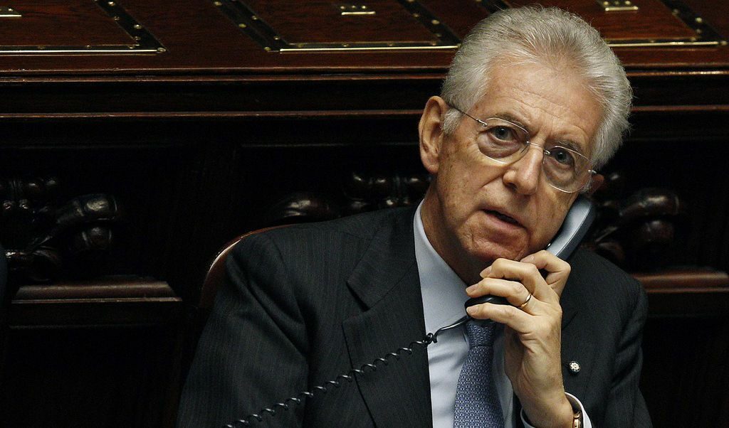 Новият премиер Марио Монти обмисля различни мерки срещу укриването на данъци