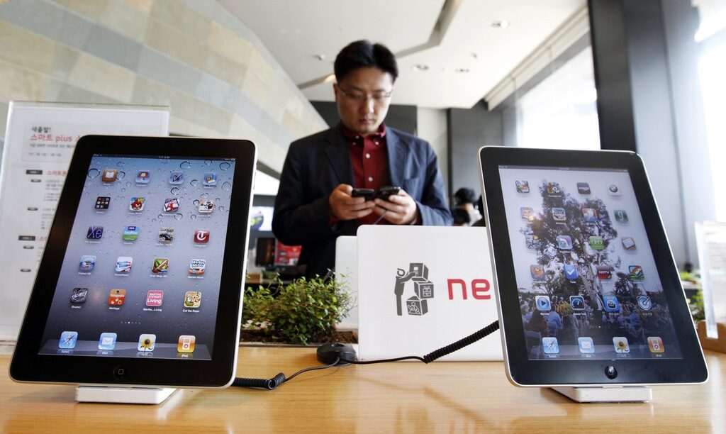 Apple вероятно пуска iPad 3 през март Apple вероятно пуска iPad 3 през март