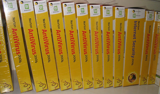 Хакер заплаши, че ще публикува програмния код на Norton Antivirus в интернет
