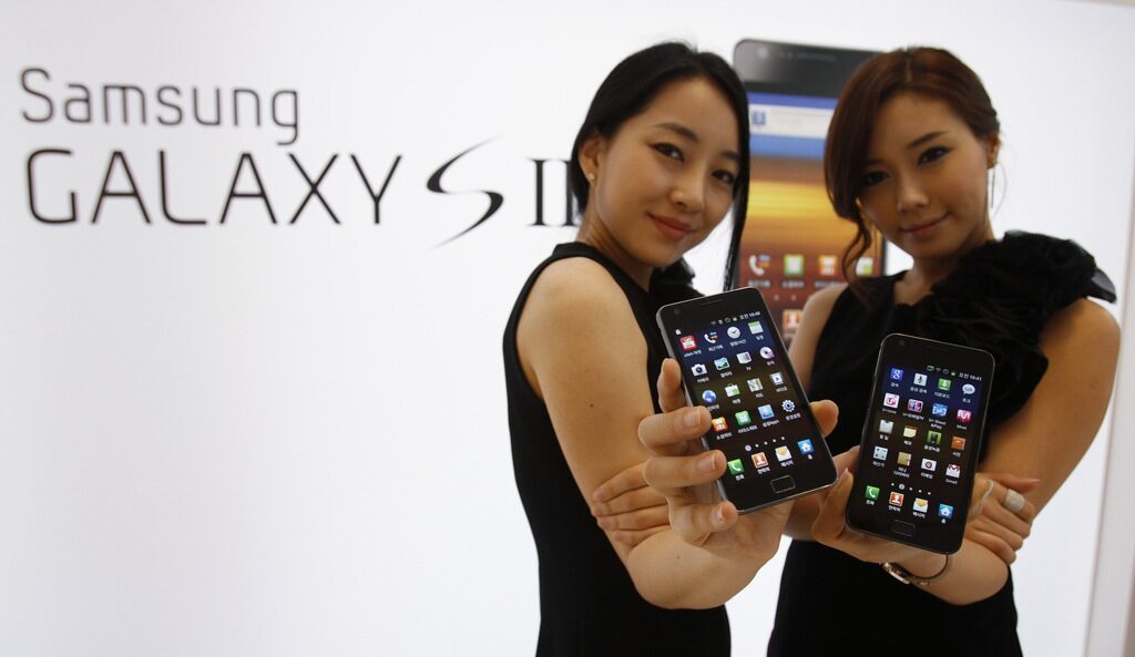 Samsung няма да покаже Galaxy S III на Световния мобилен конгрес