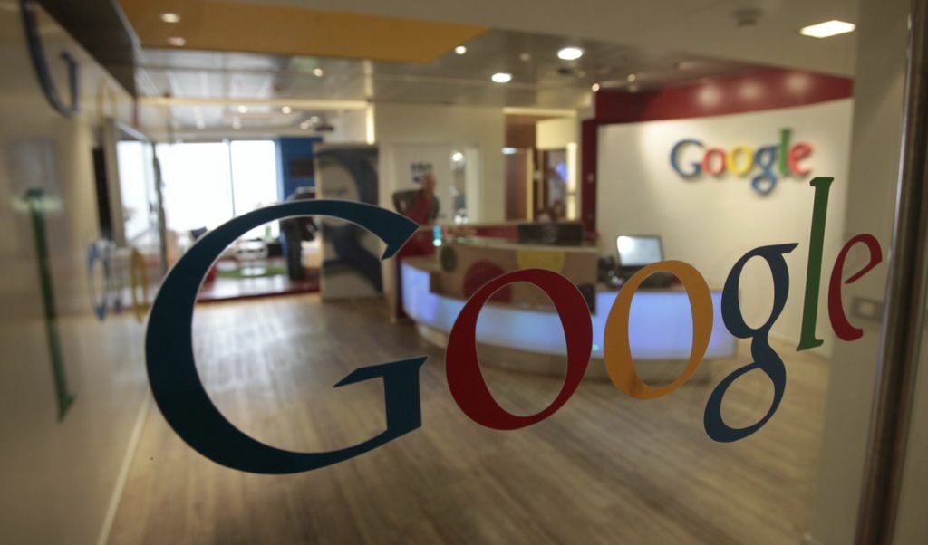 Microsoft нападна Google, че блокира персонализацията в браузъра й