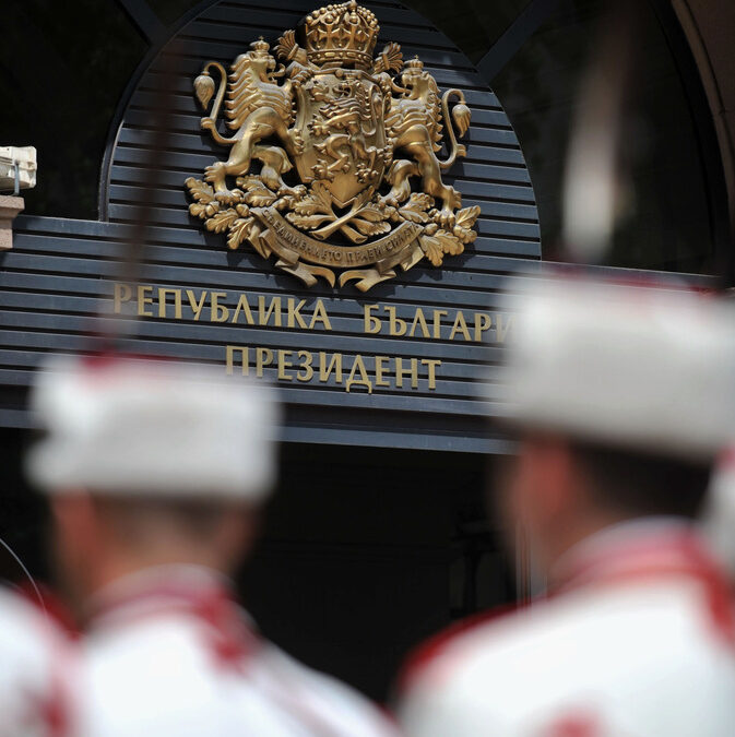 Контраразузнавач ще е секретар на президента по отбраната и националната сигурност (допълнена) Контраразузнавач ще е секретар на президента по отбраната и националната сигурност (допълнена)