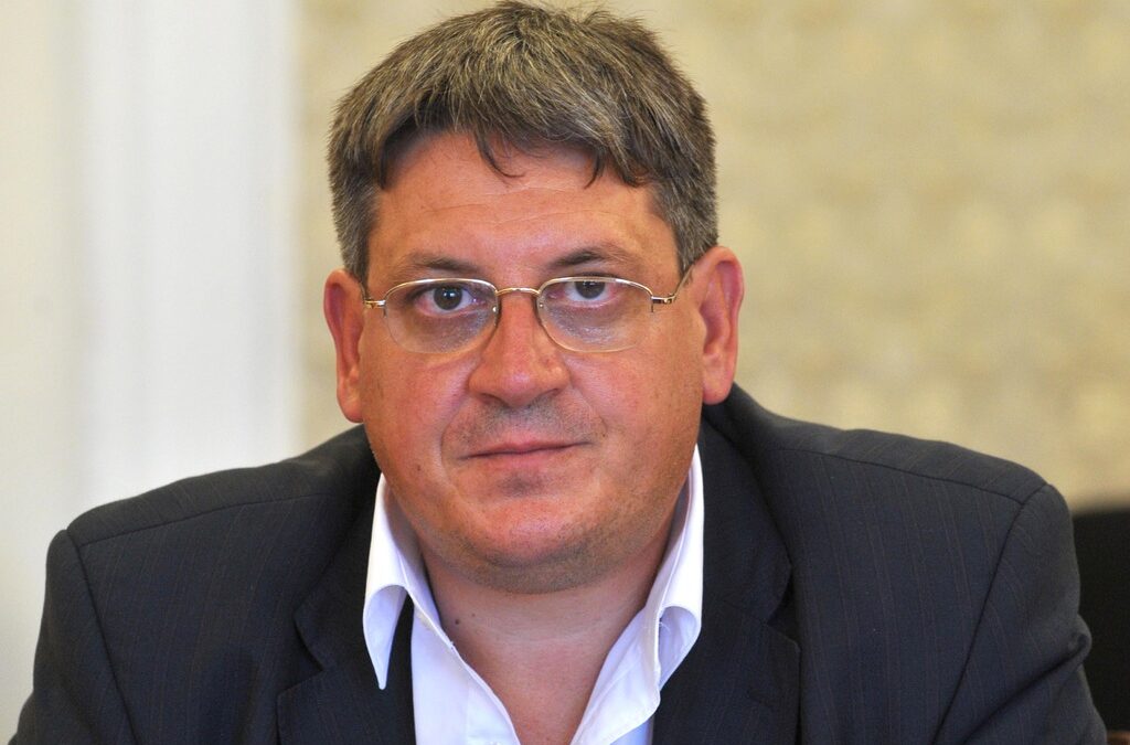 ПЛАМЕН ЦЕКОВ