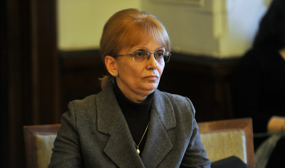 Димана Йосифова при изслушването й в парламента през 2012 година