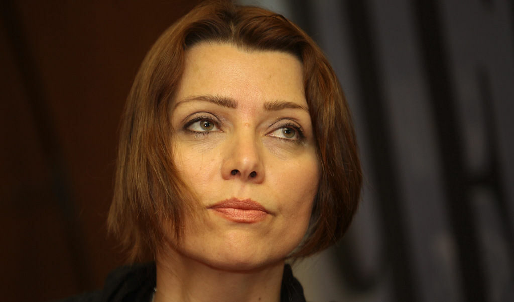 Елиф Шафак
