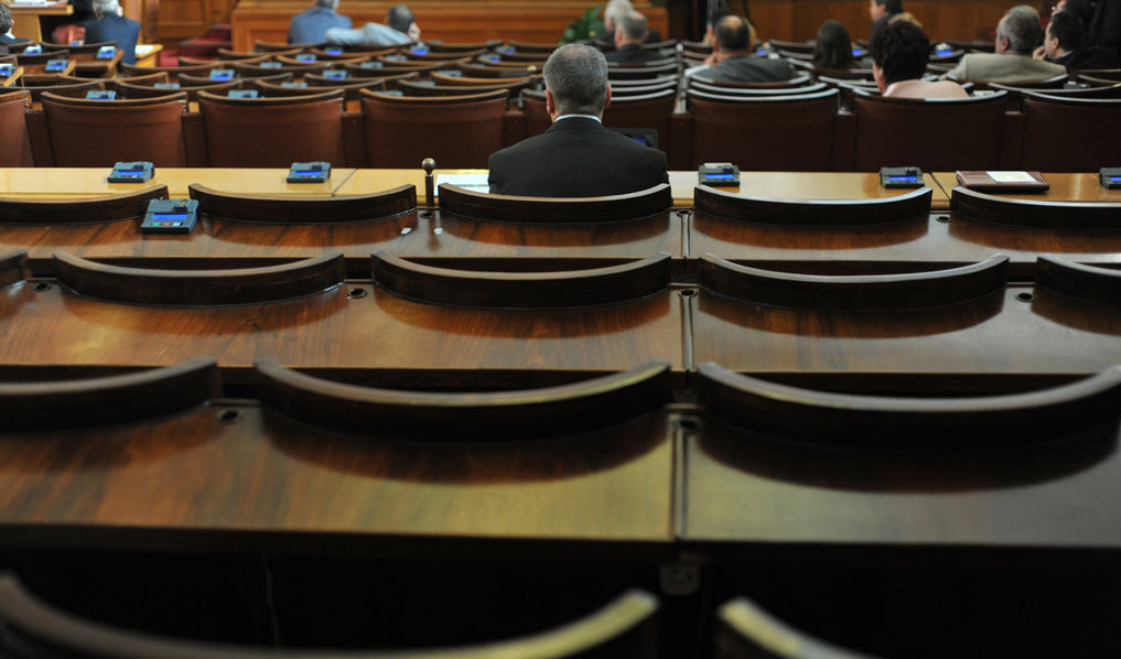Парламентът ще номинира членове на съдебния съвет до 24 юли