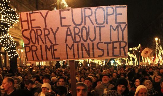 Може ли Брюксел да спре путинизацията на Източна Европа