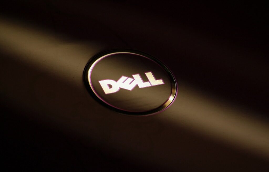 Dell планира цяла гама от преносими Windows 8 устройства, които ще се конкурат с таблетите Surface на Microsoft.