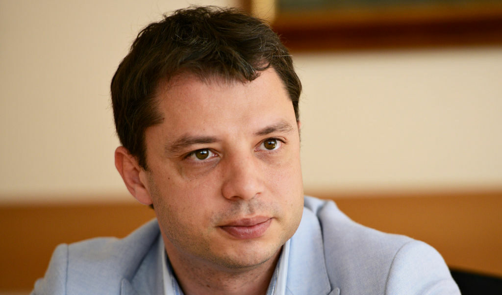 Делян Добрев
