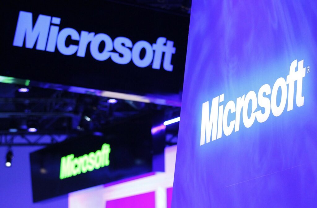 Microsoft призна за нови слабости в сигурността на Internet Explorer Microsoft призна за нови слабости в сигурността на Internet Explorer