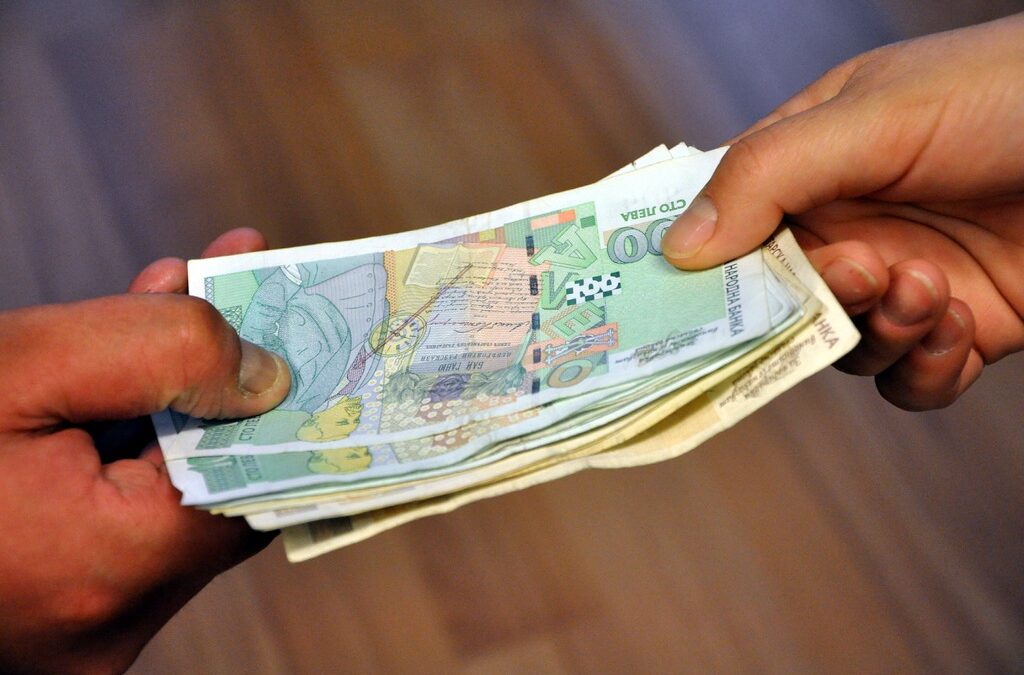 Разплащането на държавата с фирмите ще става до 30 дни