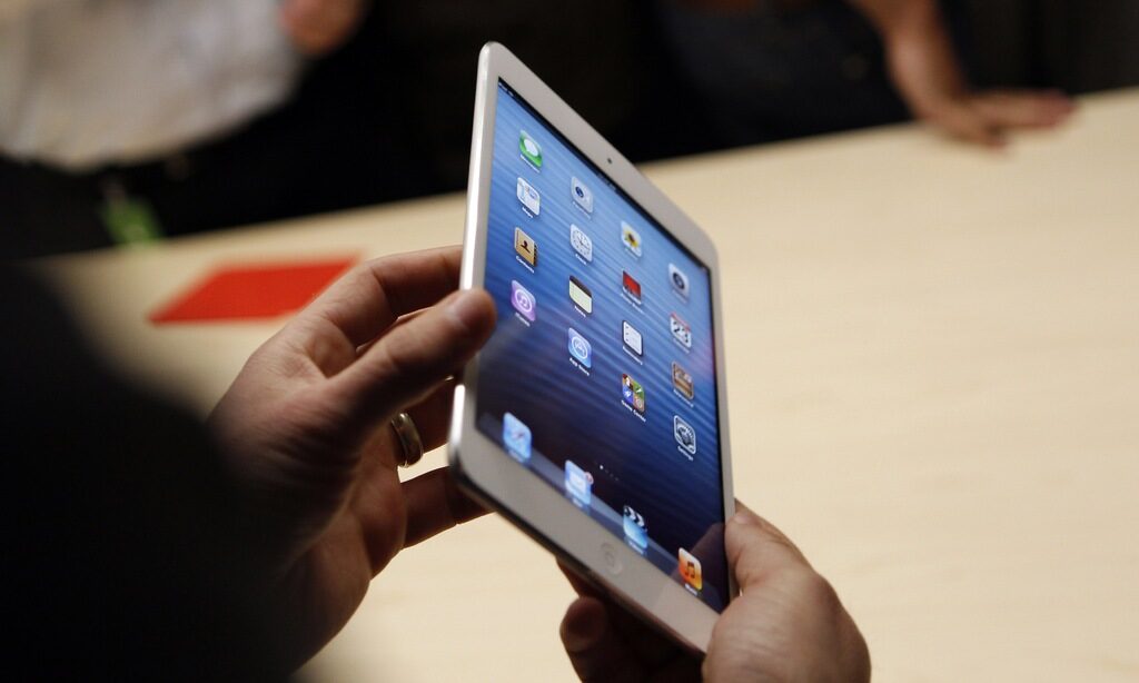 Новият iPad mini посрещнат с преобладаващо недоволство и безразличие