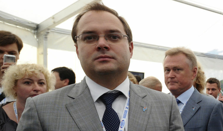 Дали изпълнителният директор на "Ростелеком" няма да бъде отстранен от компанията под предлог, че е замесен във финансова измама, за да освободи мястото за приближен на Медведев човек? Дали изпълнителният директор на "Ростелеком" няма да бъде отстранен от компанията под предлог, че е замесен във финансова измама, за да освободи мястото за приближен на Медведев човек?