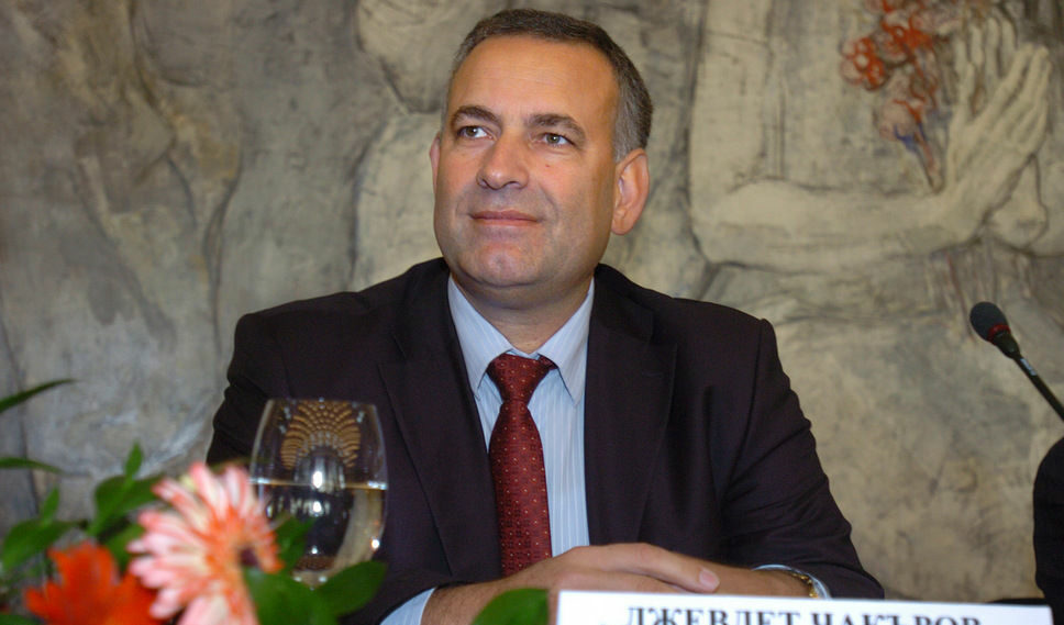Джевдет Чакъров Джевдет Чакъров