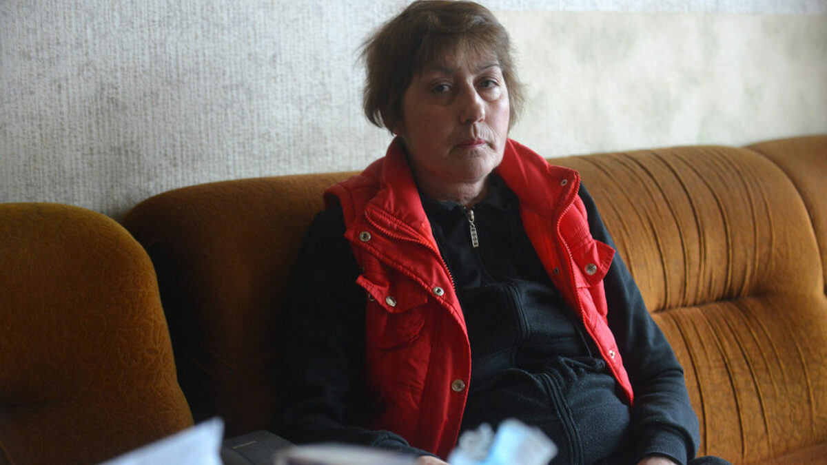 Райна Балева в дома си в София