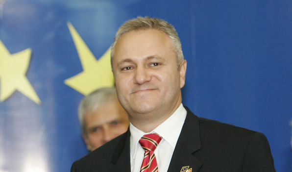 Младжан Динкич