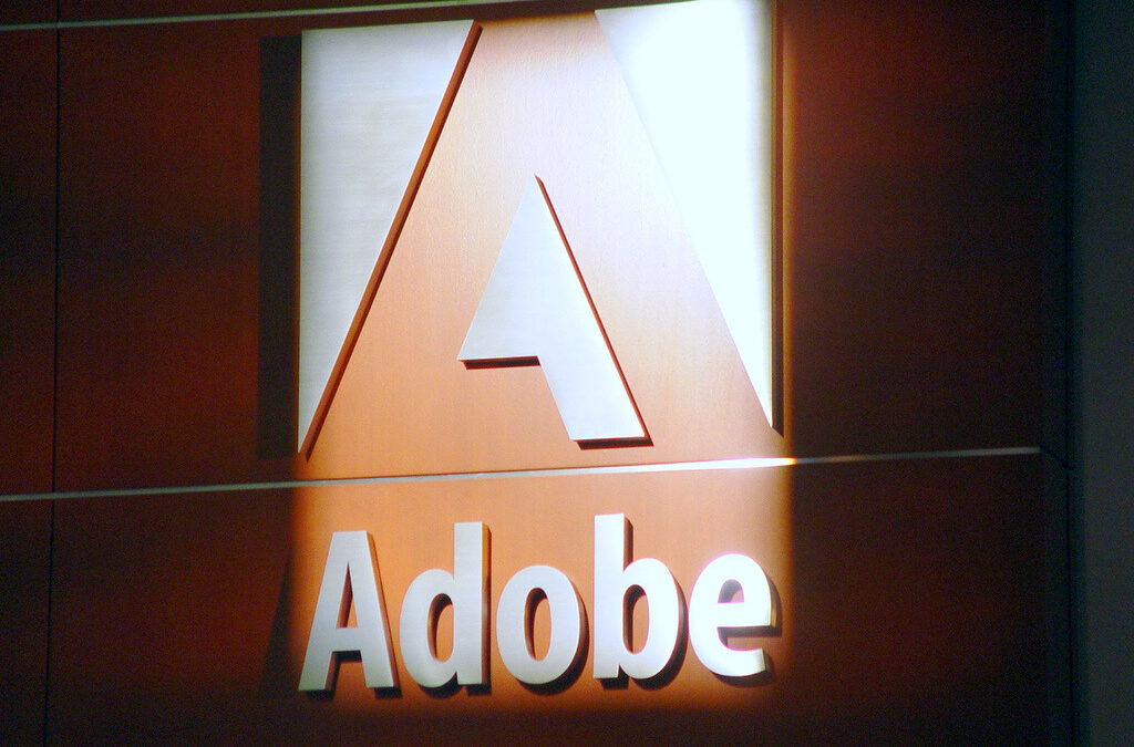 Adobe спира разработката на Creative Suite