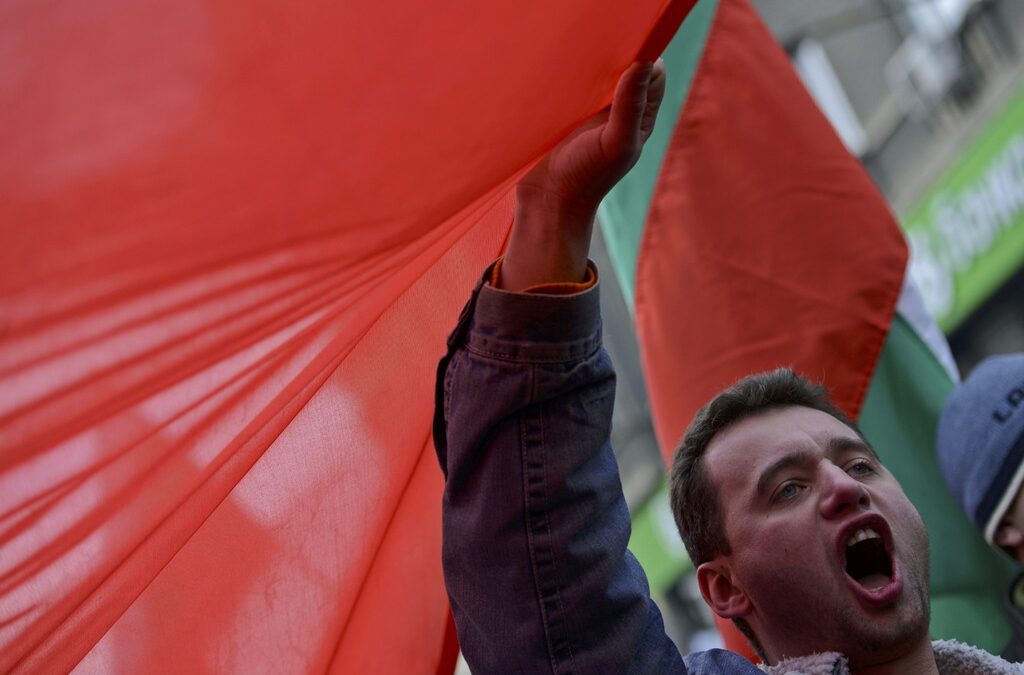 Протестиращите готвят нова акция в София след края на гласуването в неделя Протестиращите готвят нова акция в София след края на гласуването в неделя