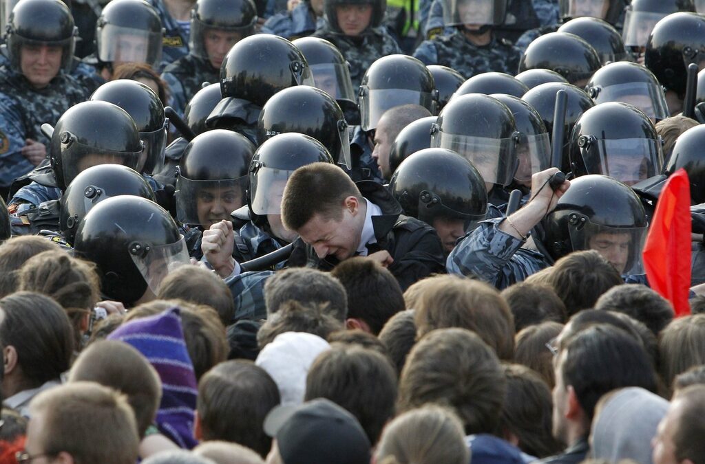 Протестите на 6 май 2012 г. в Русия бяха посрещнати с полицейско насилие