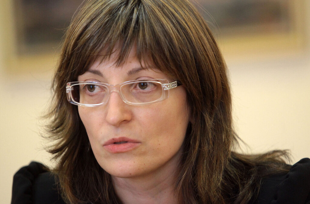 Екатерина Захариева