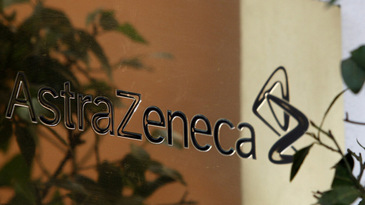 Полицията е разпитала и служители на британската фармацевтична компания AstraZeneca