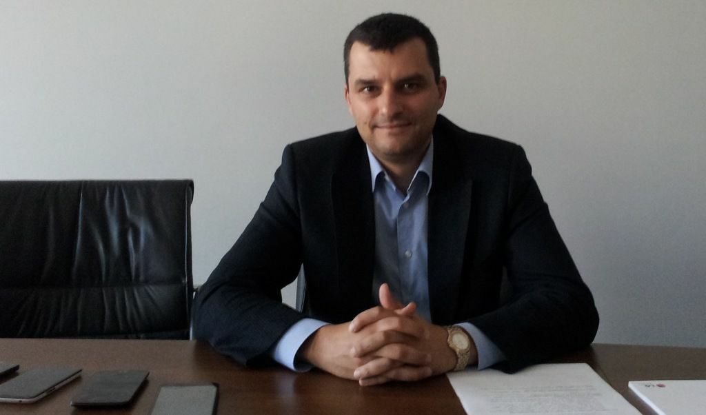 Димитър Вълев,  мениджър мобилни комуникации и продукти LG България.