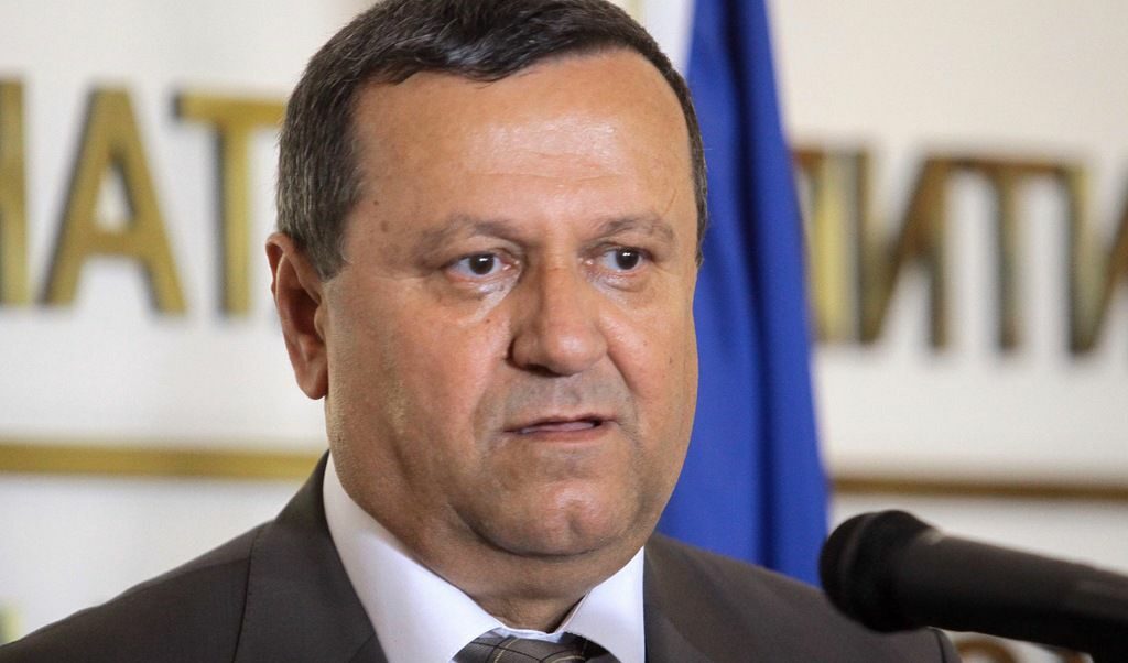 Министърът на труда и социалната политика Хасан Адемов