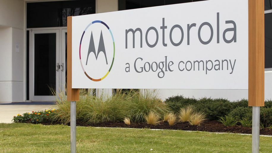 Motorola ще е първият производител, който ще предлага последната версия на Android