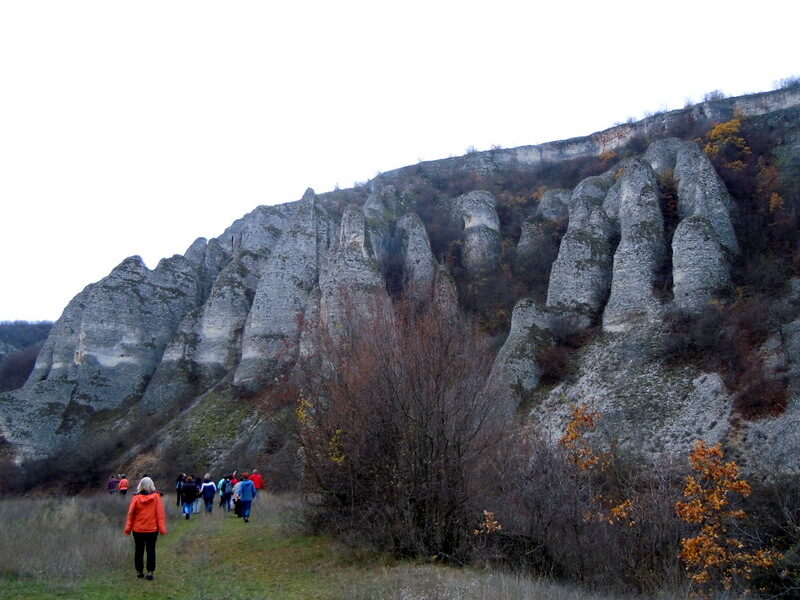 Завършена е екопътеката до Реселешките кукли