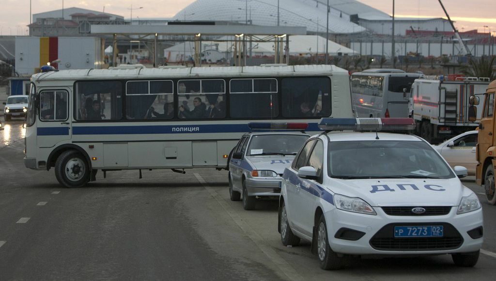 От началото на седмицата е засилена охраната на олимпийските обекти в Сочи, където игрите започват на 7 февруари.