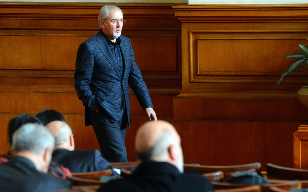 Местан обеща да се изкупи всичкият тютюн