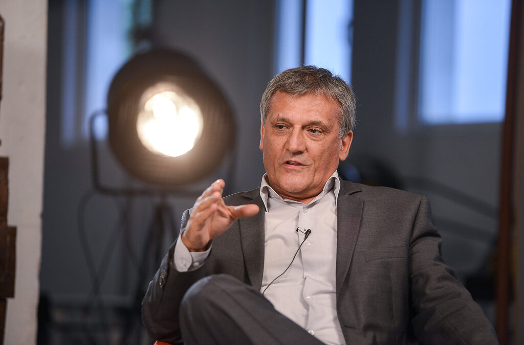 Арх. Петър Диков - главен архитект на София Арх. Петър Диков - главен архитект на София