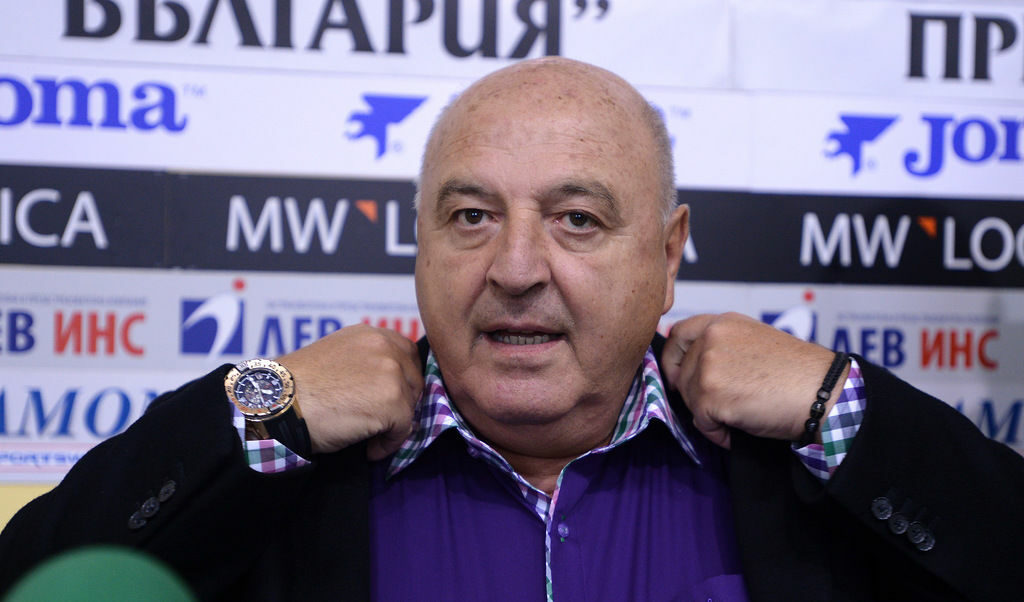 Стефанов каза, че продължава да уважава Батков