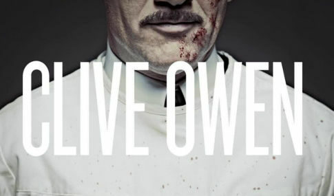 Оцапаният в кръв Клайв Оуен като героя си в предстоящия сериал The Knick.