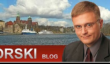 Полски неонацист, платен от Кремъл, ръководеше "евронаблюдателите" на референдума в Крим