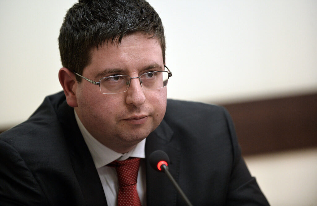 Финансовият министър рекламира кредитите на Банката за развитие на бизнеса в Пловдив